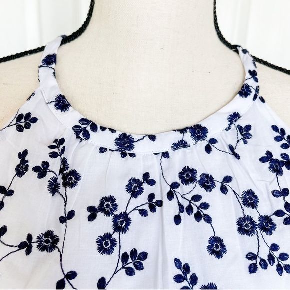 Ann Taylor XXSP Embroidered Floral Black & White‎ Halter Top - Picture 5 of 14